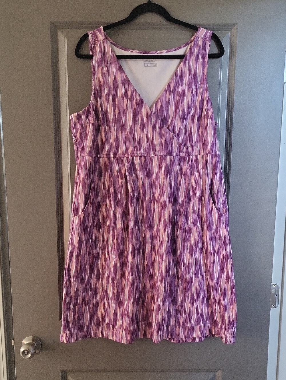Eddie Bauer Purple and White Sleeveless V-Neck Dress